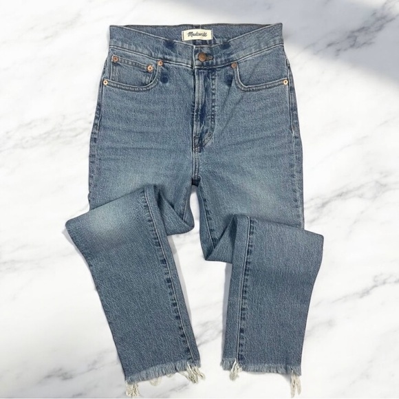Madewell Denim - Madewell The Petite Perfect Vintage Jeans Size 25P Petite Ainsworth Frayed *FLAW